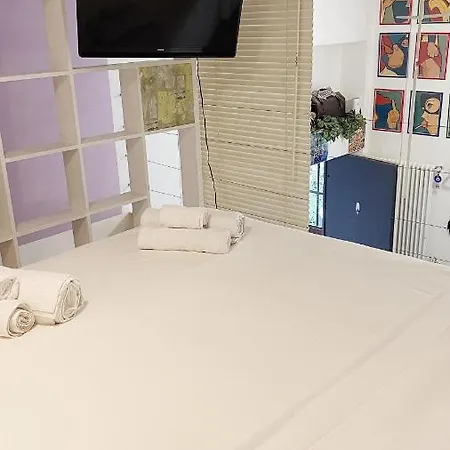 Апартаменты Accogliente Loft A 8 Min Dal Duomo
